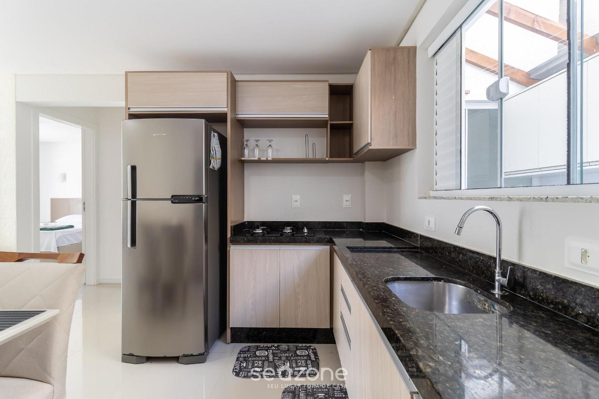 Apto C/ Varanda Loc. Privilegiada Em Bc Bfh0101 Apartamento *