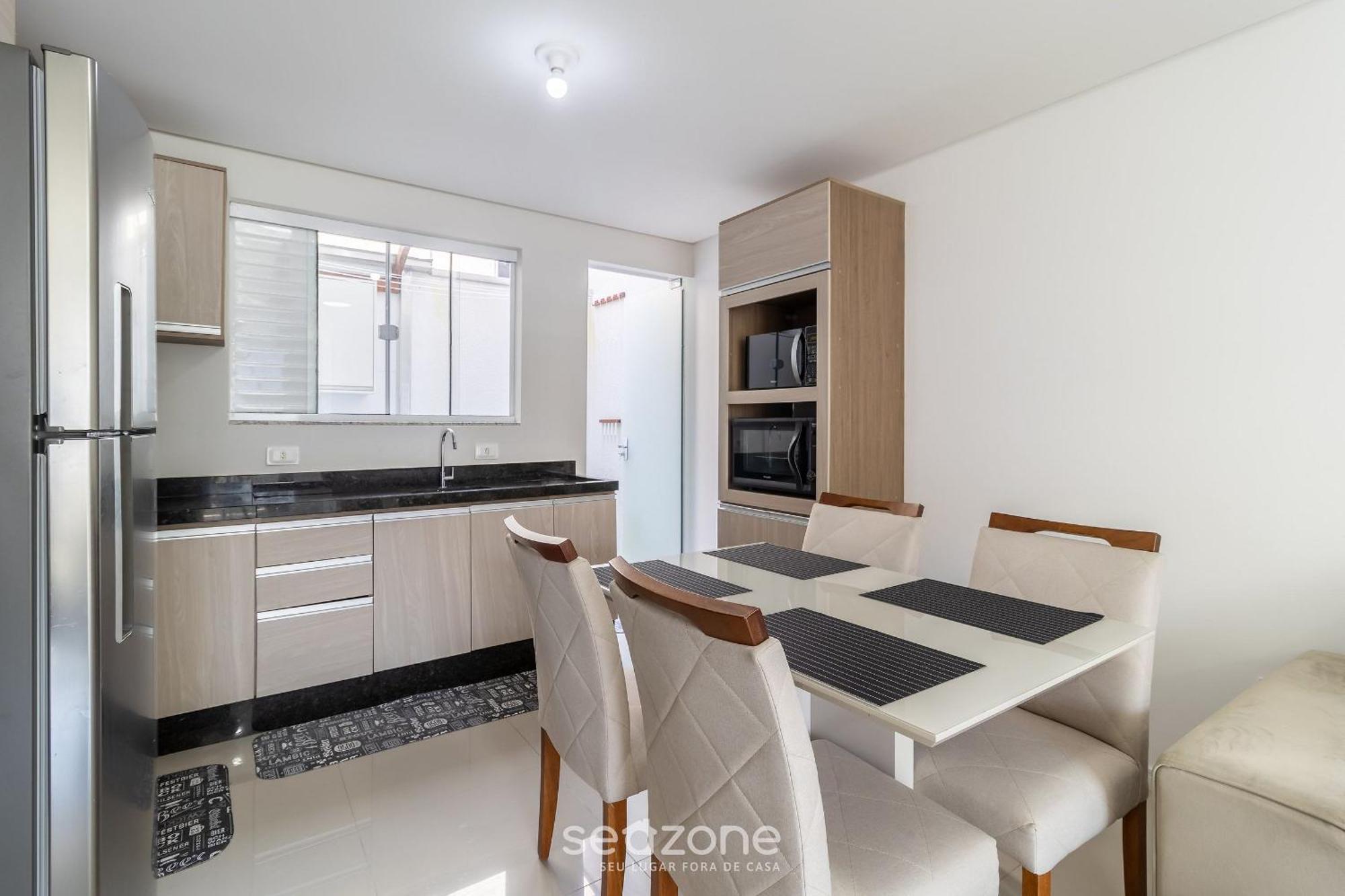 Apartamento Apto C/ Varanda Loc. Privilegiada Em Bc Bfh0101